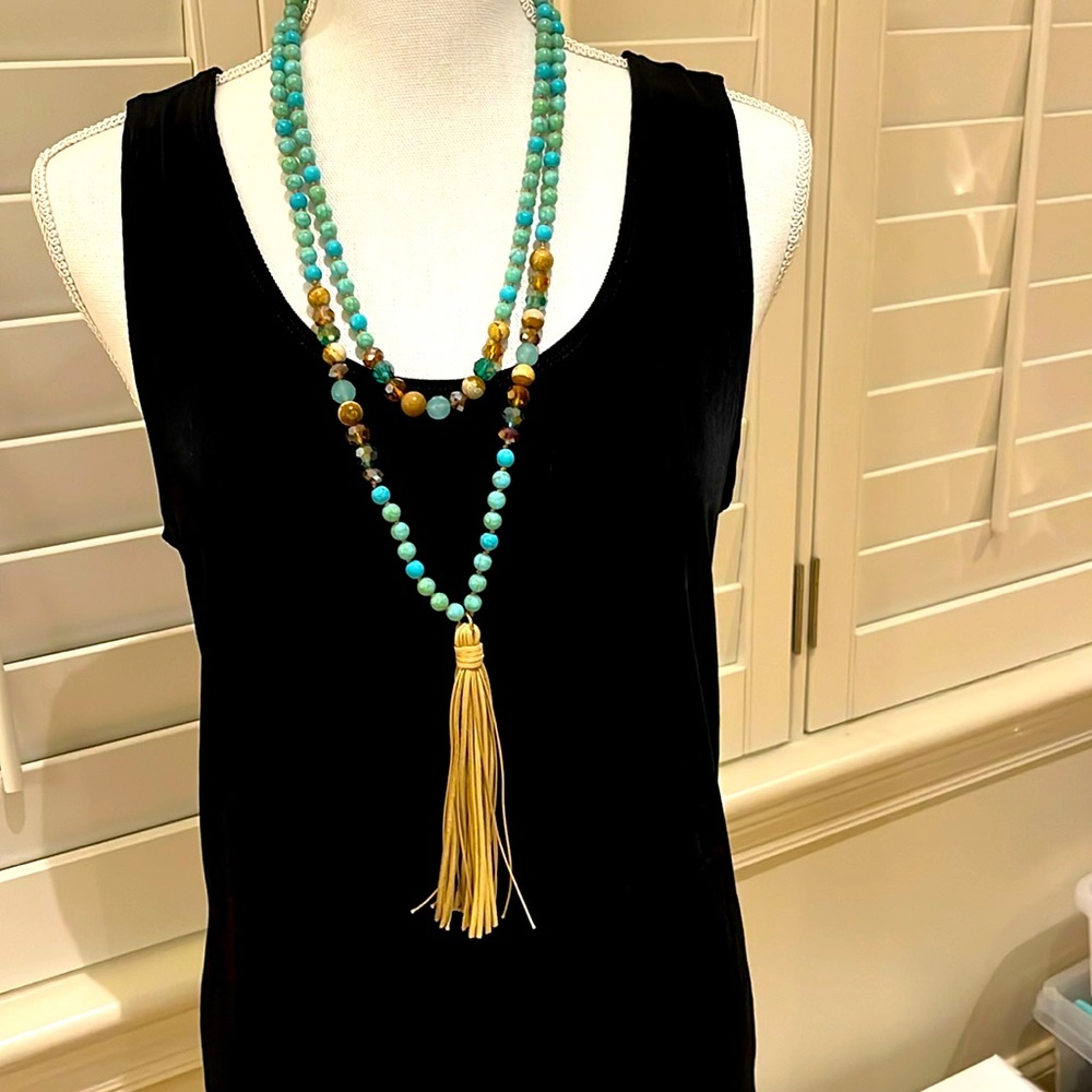 NWOT Beaded Necklace